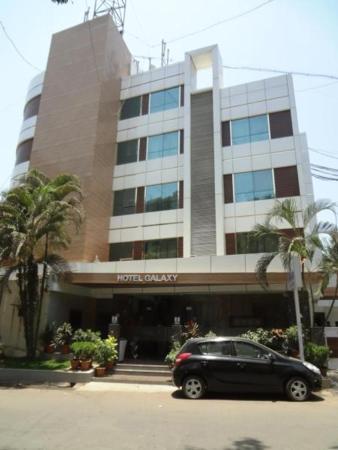Hotel Galaxy Mumbai Bagian luar foto